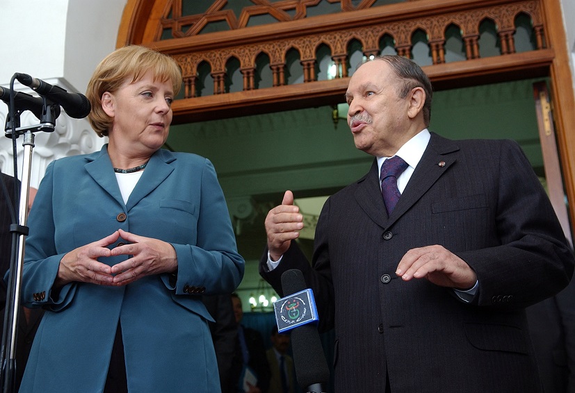 Angela Merkel avec le président Bouteflika à Alger, en 2008. New Press